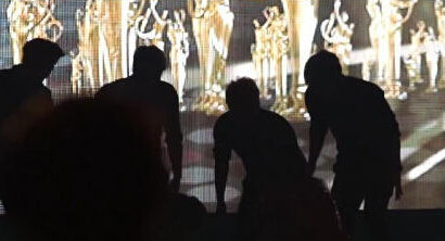 ��ʱ�ݳ�ͻ���¹�