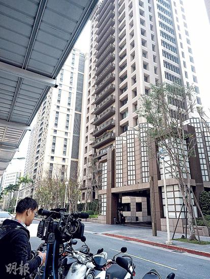 ���������ش�˽�˷ɻ���̨ ĸ���ž���ӵʹ�� 