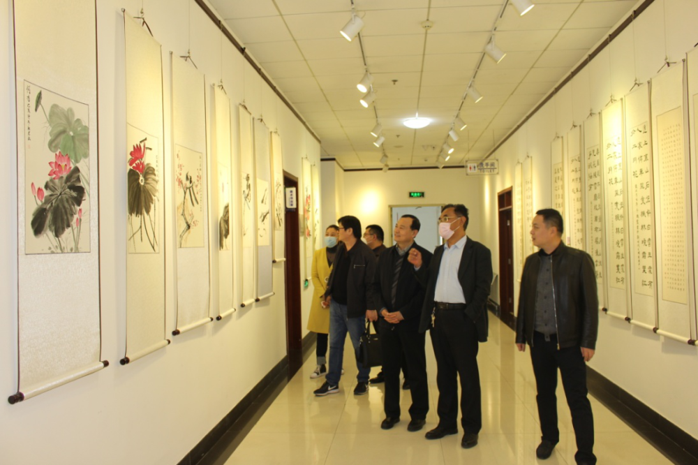 �Ͳ����Ļ����쵼ݰ�ٻ�̨�ص����Ļ����ֹܷ��ƽ��輰Ⱥ���Ļ�����