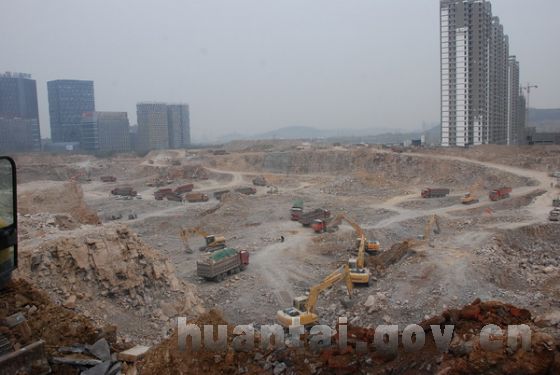 ���뼯��һ����������˾�����б������80��ƽ����