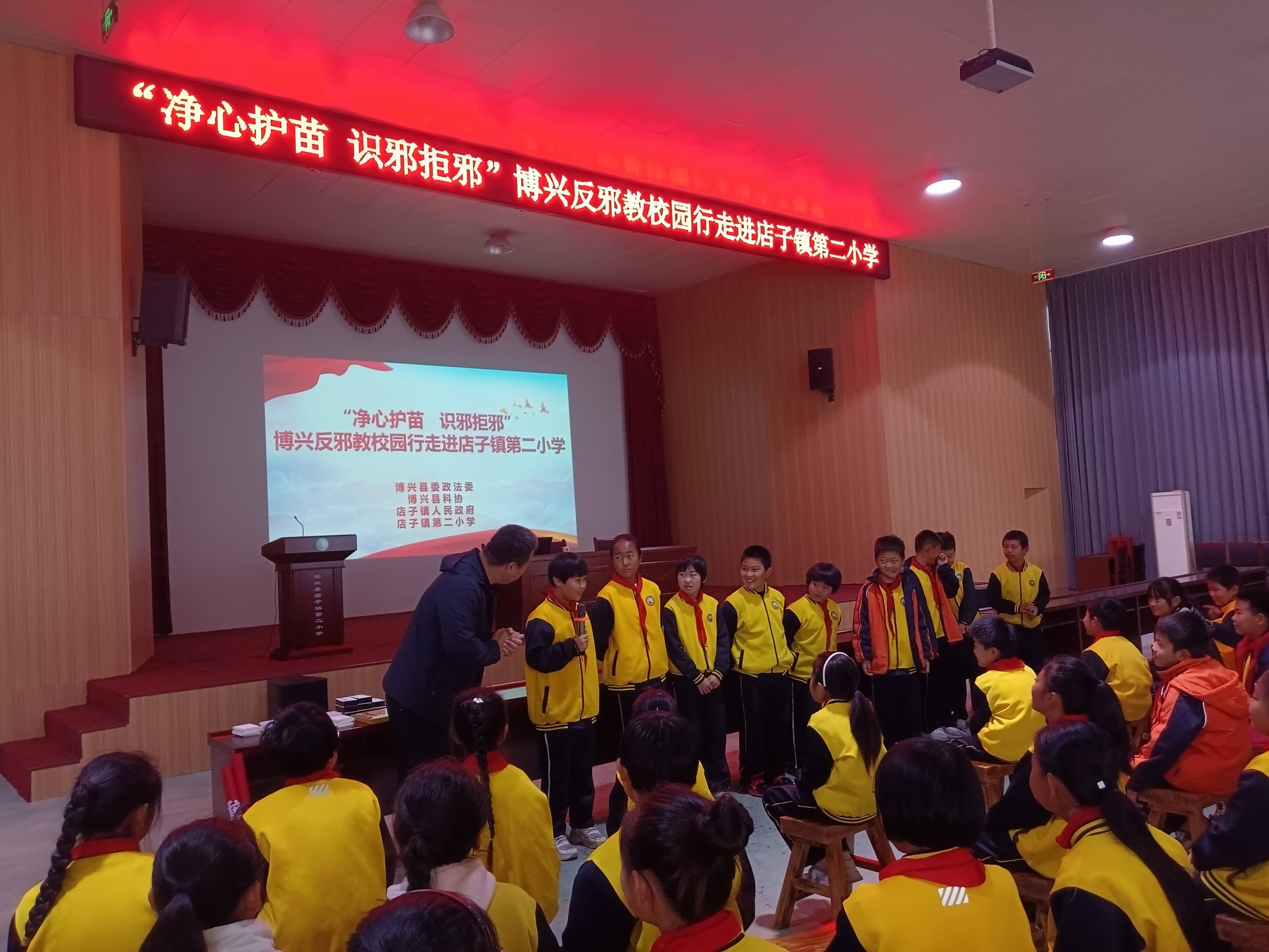 �����в����أ����Ļ���&nbsp;ʶа��а