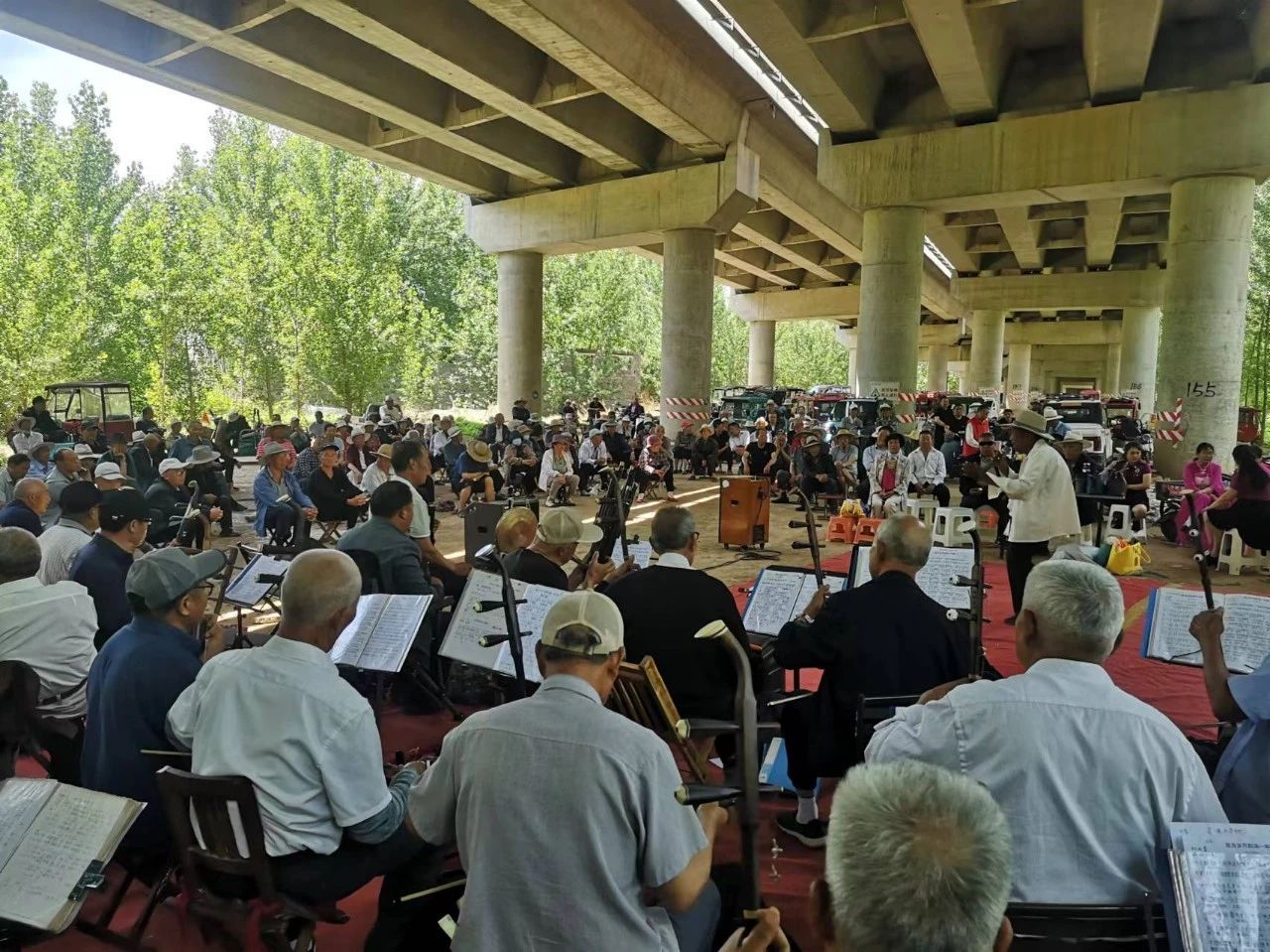 ��������ׯ�����������ա����������˲ʡ�