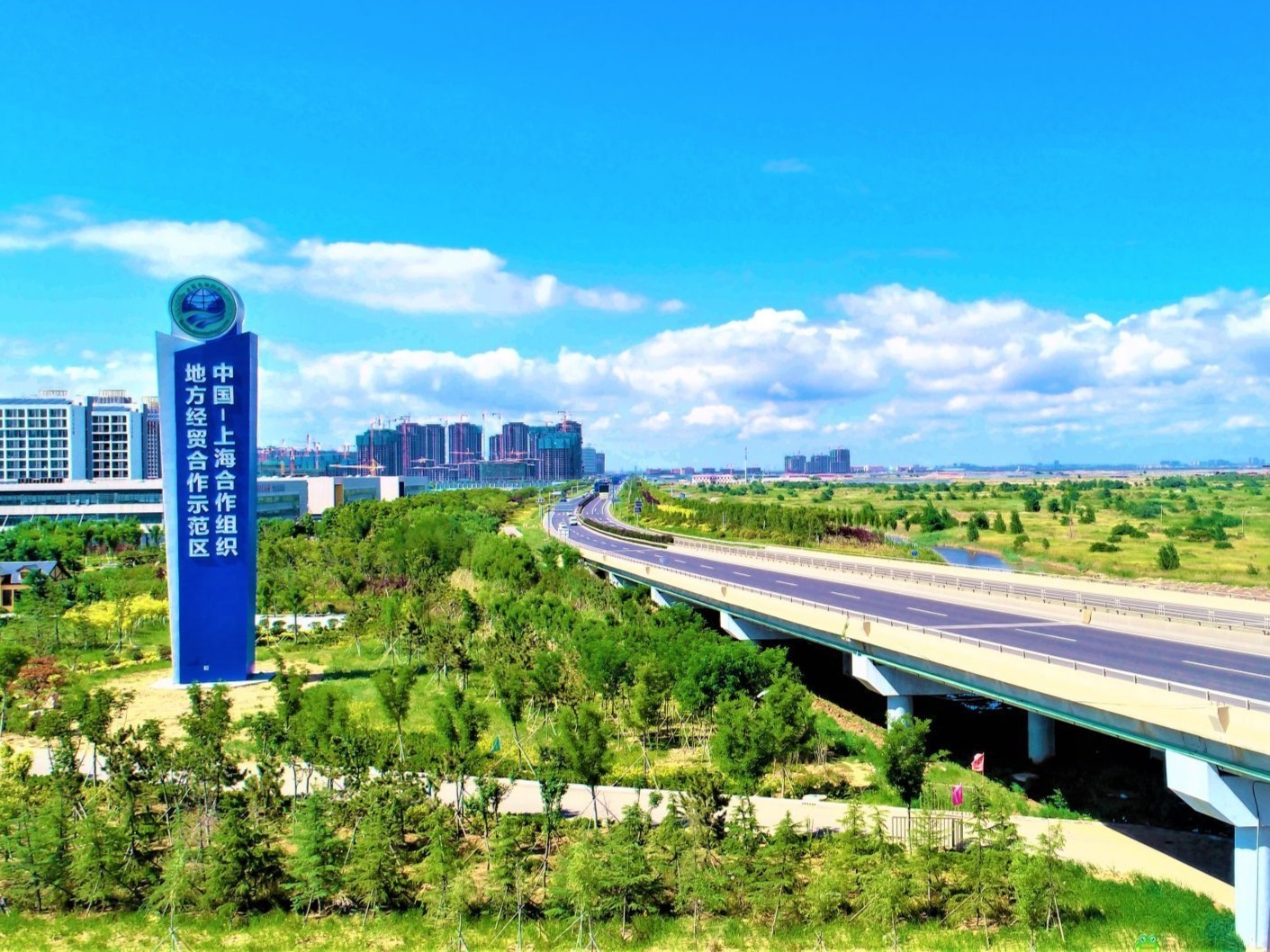 �ൺ���������70���ͷ����ҵ�����������г�