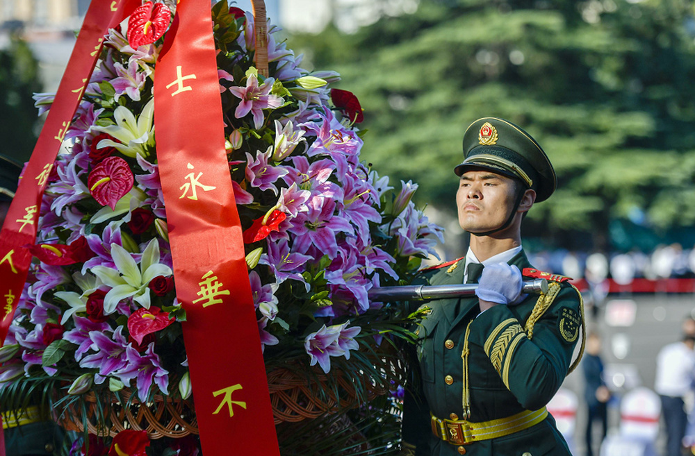 Ӣ��ɽ������111�����ᱮ��