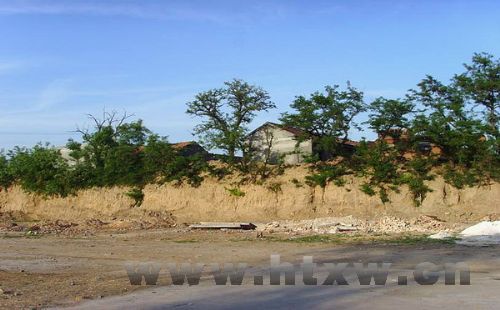 ���س��������